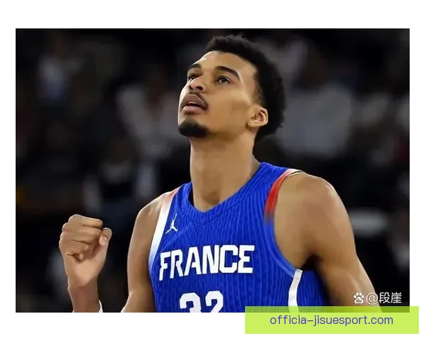 力斯克罗斯特主场大胜奥斯图恩五比一展现强大进攻火力与统治力